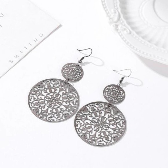 Vintage Circle Carved Gun Black Drop Earrings - Picture 1 of 5